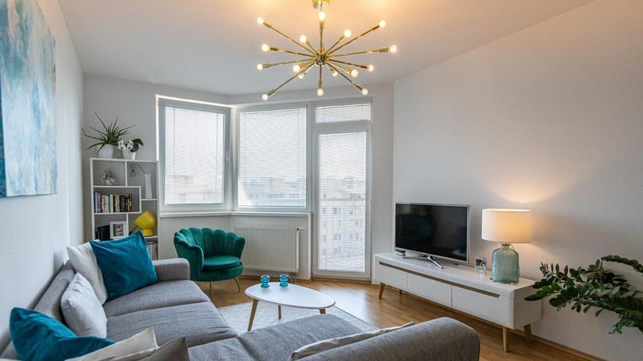 2 Room Apartment With Terrace, New Building, Jegeho Bratislava Exterior foto